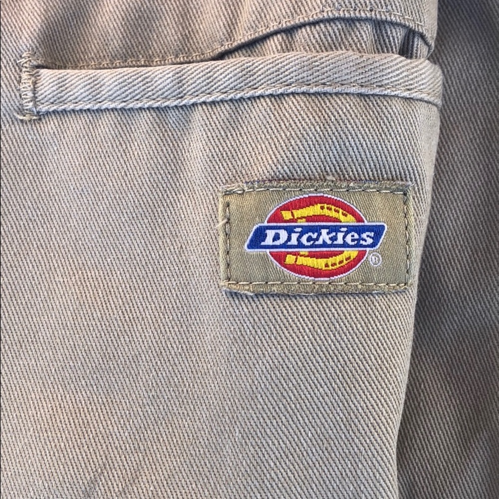 Dickies Men Heavy Duty Military Khaki Shorts